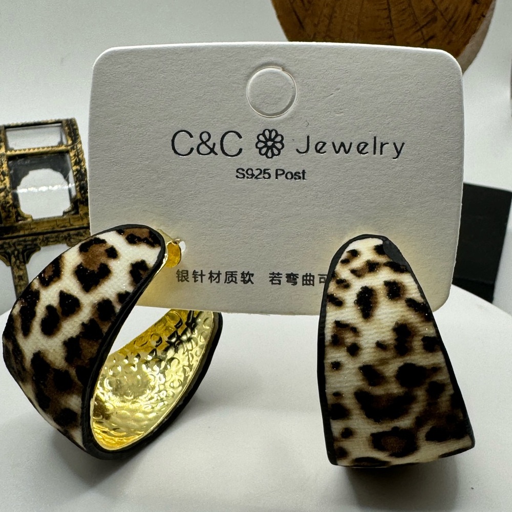 C&C Jewelry Animal Print Earrings‎ NEW